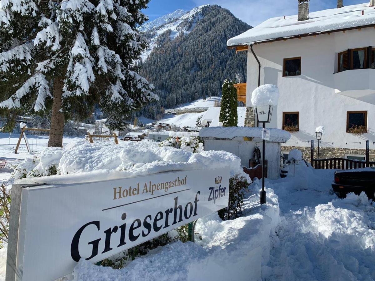 Alpengasthof Hotel Grieserhof Gries im Sellrain Exterior photo